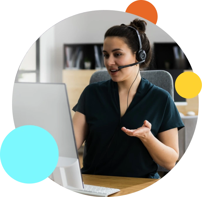 virtual assistant talking to his client